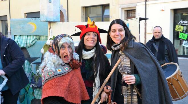 a Bagnacavallo si fa festa con la Befana