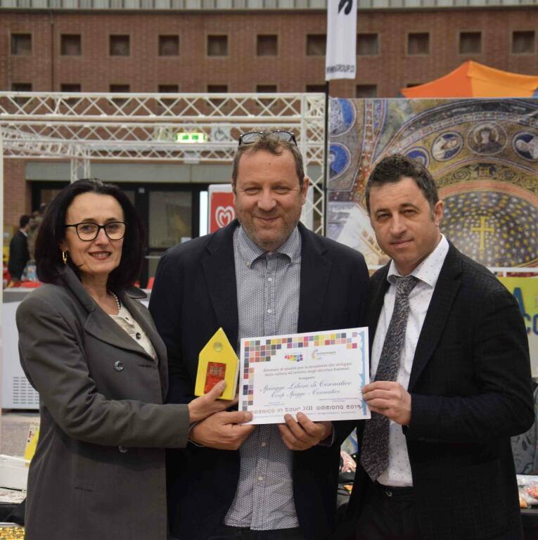 Premiati alla Fiera Balneari di Ravenna gli imprenditori che ospitano i laboratori di 