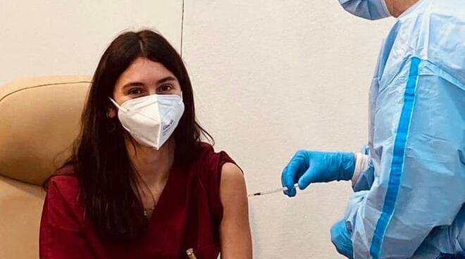 Irene, l’educatrice che ha deciso di proteggere i “suoi” bimbi vaccinandosi