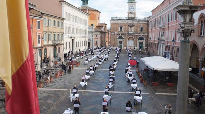 Ora basta - lasciateci lavorare - Ravenna 10 02 2021