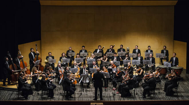 Orchestra_Maderna