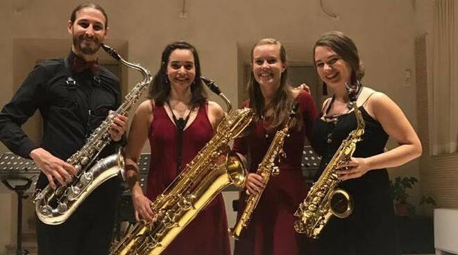 mestiza saxophone quartet