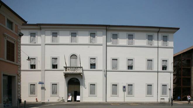 Biblioteca Trisi