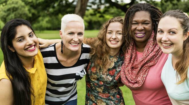 donne - amiche - femminilità 