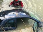 auto nel canale montanletto di cervia 