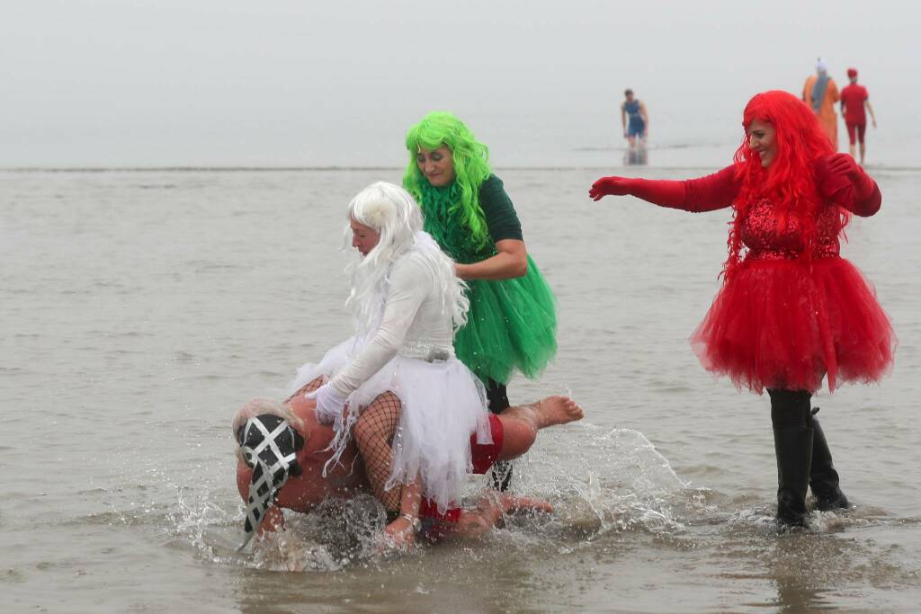 Tuffo della Befana a Tagliata di Cervia il 6 gennaio 2023