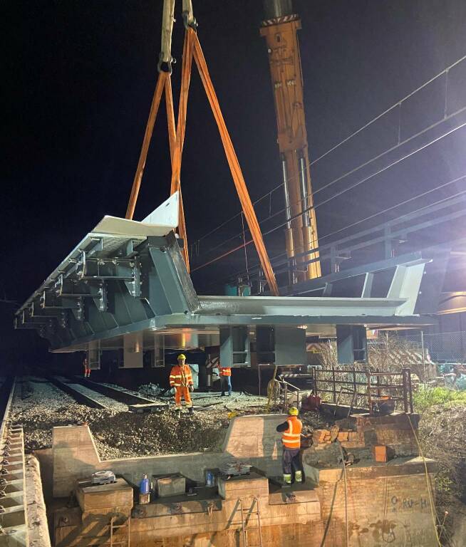 lavori ponte ferroviario tra ravenna e Russi