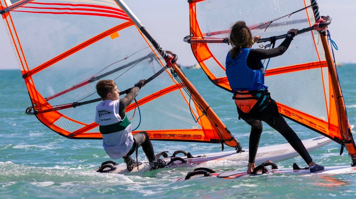 Windsurf 