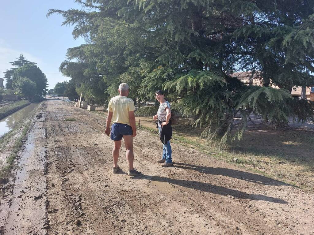 Eleonora Proni (Sindaca di Bagnacavallo): il governo deve venire qui non  solo per fare la foto di rito, serve più presenza dello Stato per ripartire  