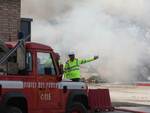 Mezzano: incendio alla discarica temporanea di rifiuti dell'alluvione