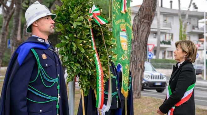 sindaca Angelini - Riccione - Giornata del Ricordo 