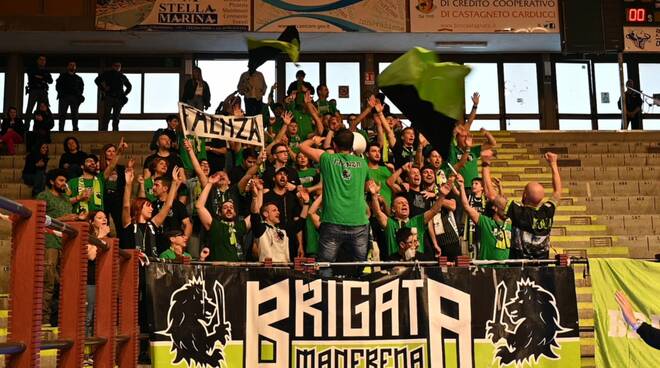 Blacks Faenza tifo