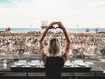 musica spiaggia ferragosto djset rimini beach arena cuore