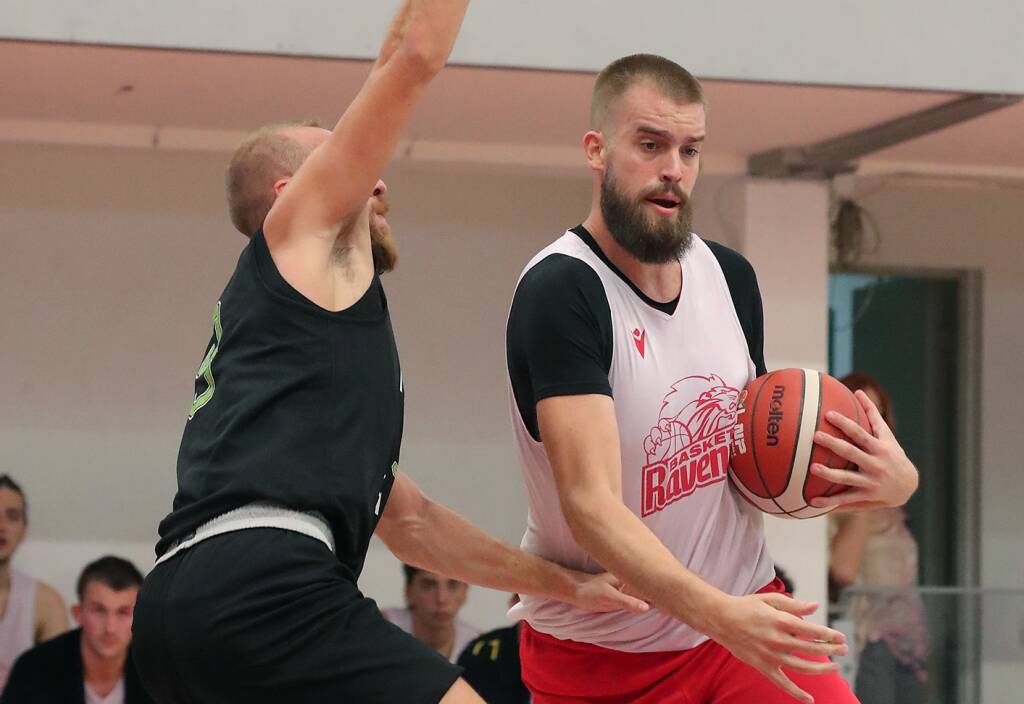 Amichevole pre campionato OraSì Ravenna - Blacks Faenza 76-76