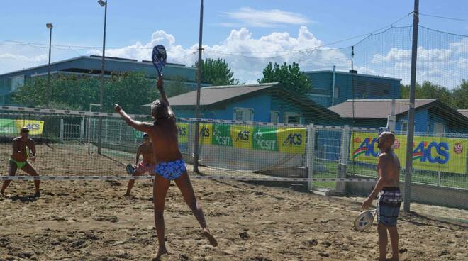 beach tennis