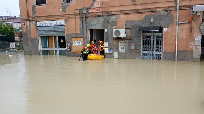 faenza allagata alluvione settembre 2024 via cimatti, via pellico