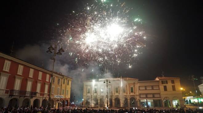 fira di sett dulur russi fuochi d'artificio