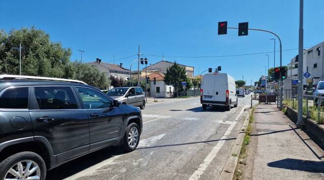 incrocio tra la Statale 16 e viale Abruzzi