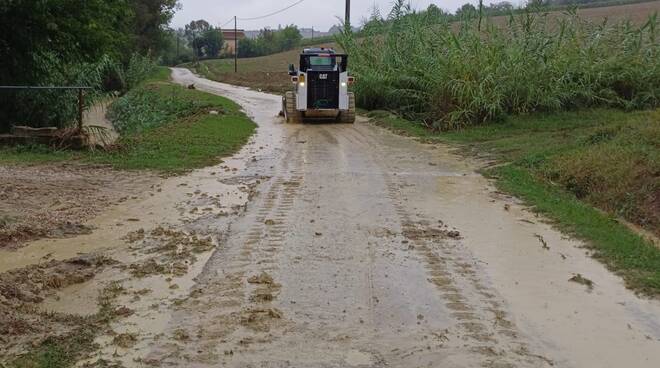 strada con fango rimini